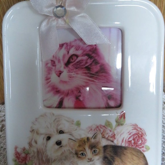 Ceramic PHOTO Frame CAT/DOG 4.75 x 4x.25" PIC 2x2" (K34) - Picture 3 of 4